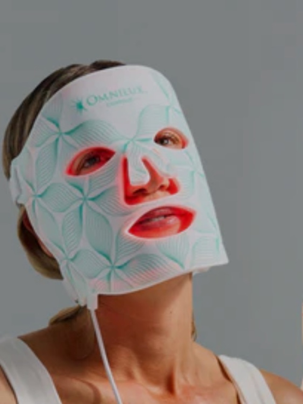 LED Facial Mask - White/Turquoise Light Therapy Mask omni Lux